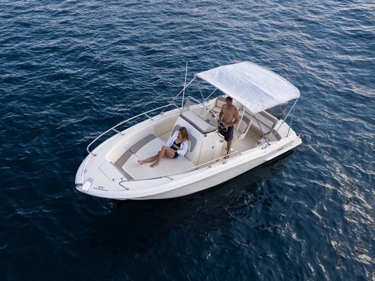 Noleggio Barca a motore Scout con patente nautica