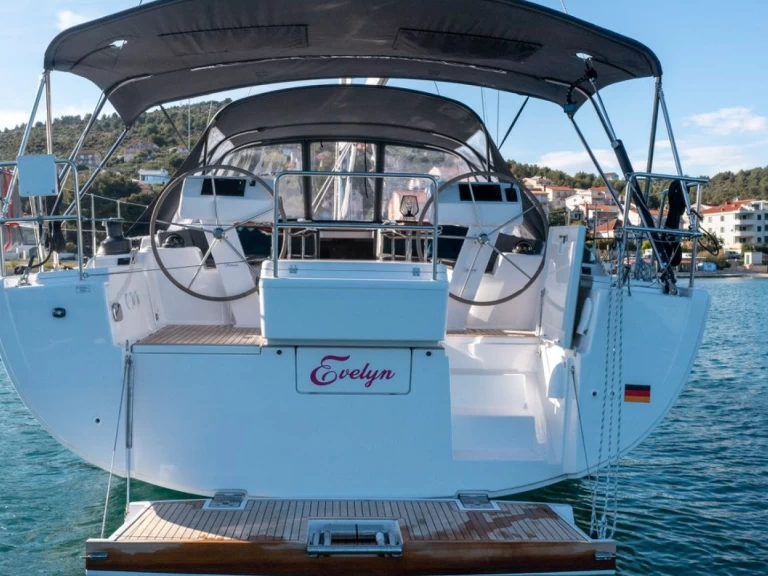 Noleggio Barca a vela con o senza skipper Hanse a Seget Donji