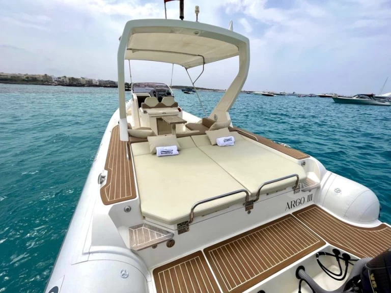 Noleggio a Santa Eulària des Riu – Capelli Tempest 40 su SamBoat