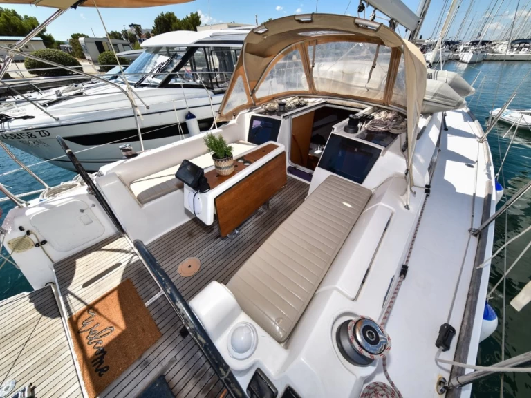 Noleggio Barca a vela Dufour con patente nautica