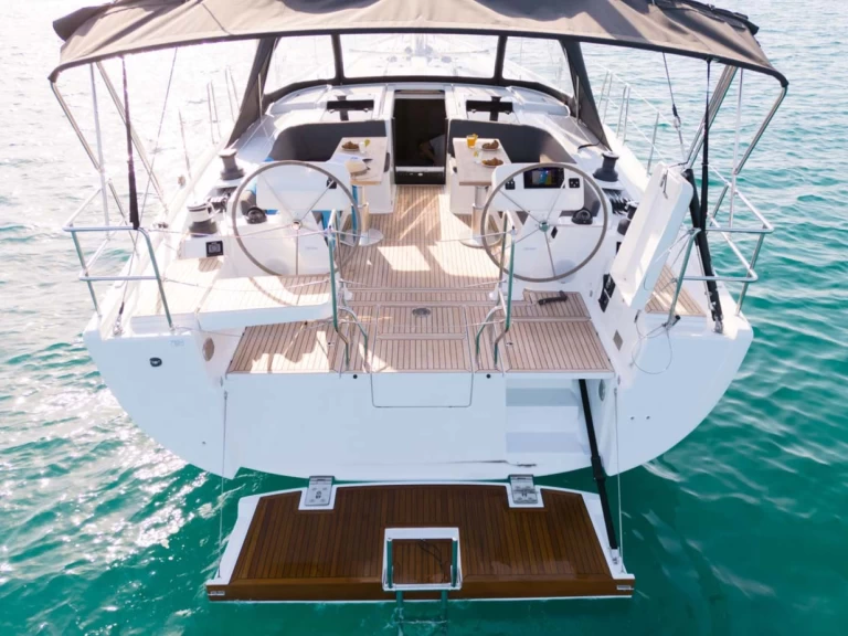 Noleggio barche Sebenico economico Hanse 508