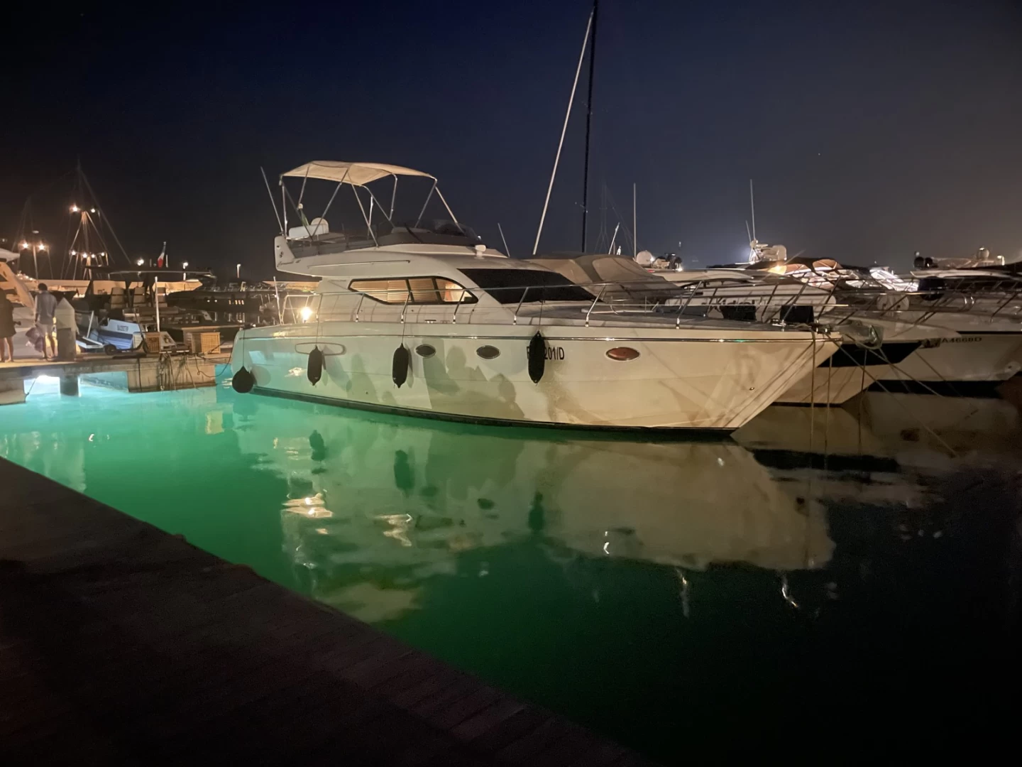 Interior salon and lounge