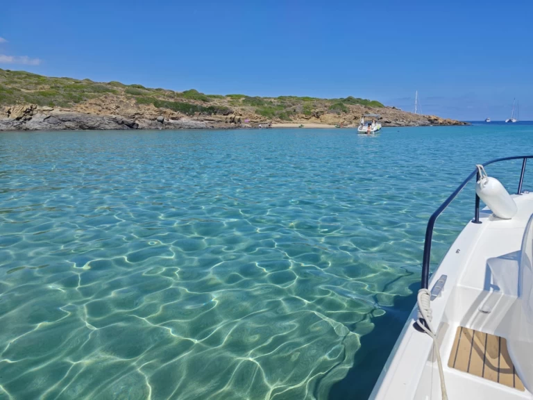 Noleggio Barca a motore a Mahón – Bénéteau Flyer 8 SUNdeck