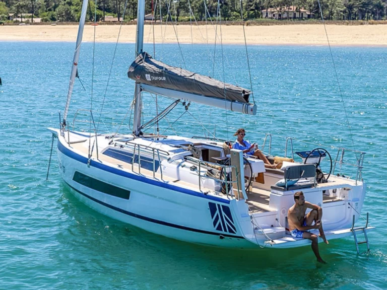 Noleggio Barca a vela Dufour con patente nautica