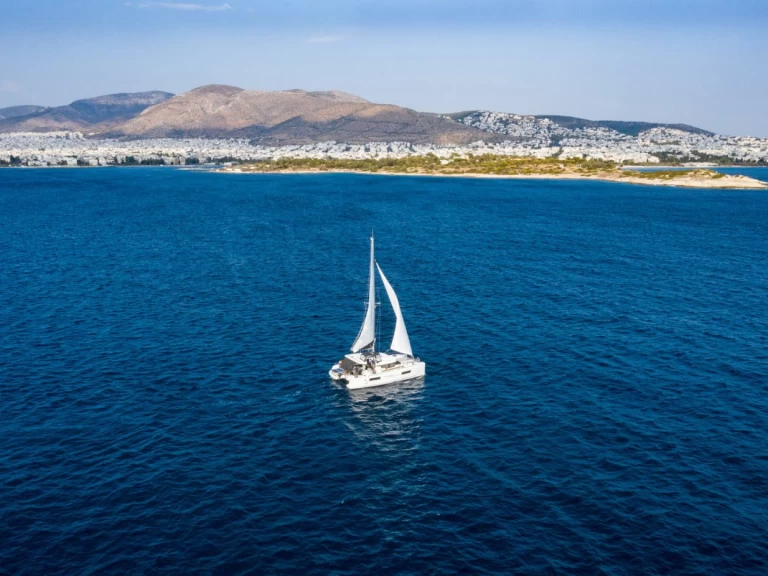 Noleggiare una Lagoon Lagoon 40 a Gouviá