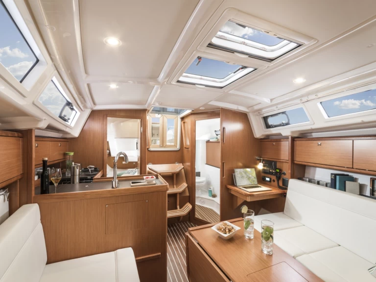 Noleggio barche Bossoglina economico Cruiser 34