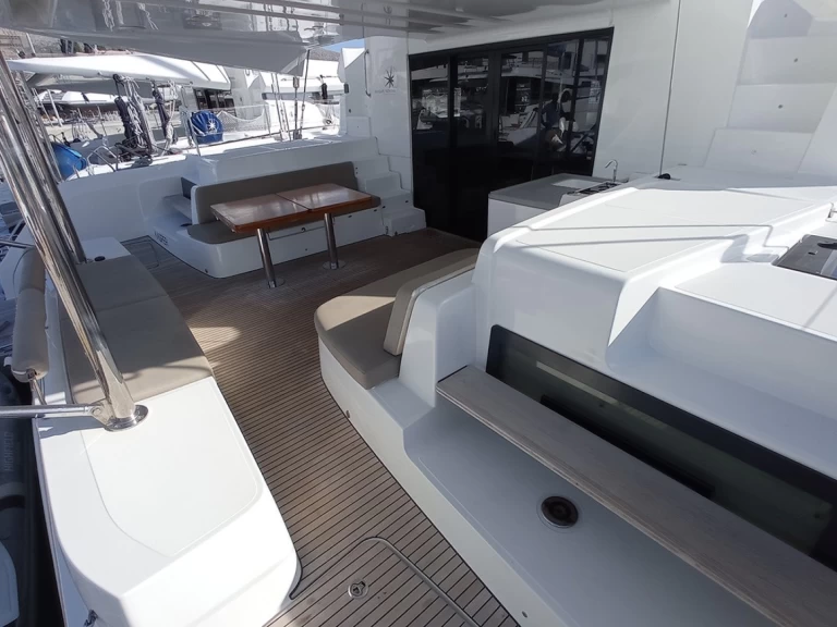 Noleggio barche Lagoon Lagoon 50 a Seget Donji su Samboat