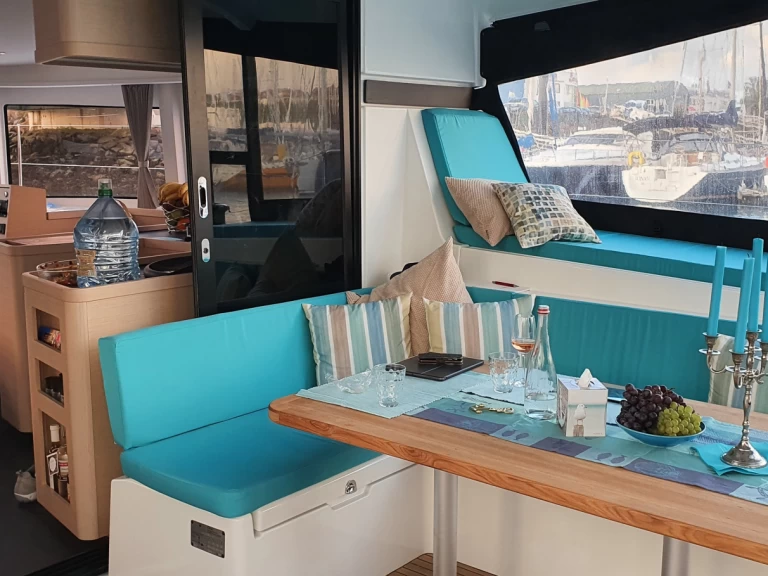 Catamarano a noleggio a Can Pastilla al miglior prezzo