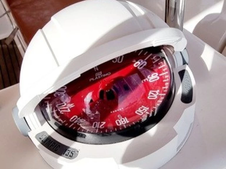 Barca a vela a noleggio a Pirovac al miglior prezzo