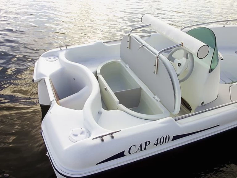 Rigiflex Cap 400 da affittare a  Le François