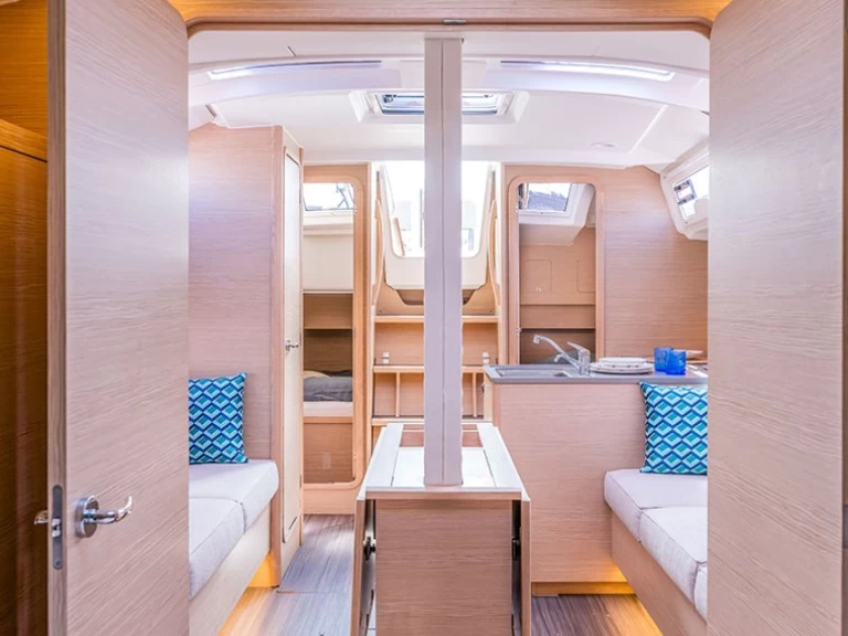 Noleggio a Zaton – Dufour Dufour 37 su SamBoat