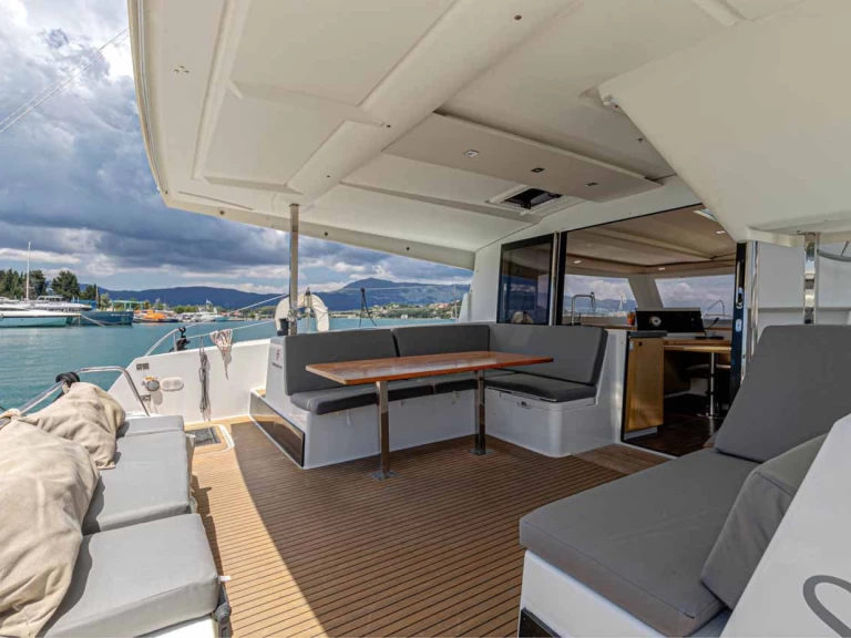 Noleggio a Gouviá – Fountaine Pajot Lucia 40 su SamBoat