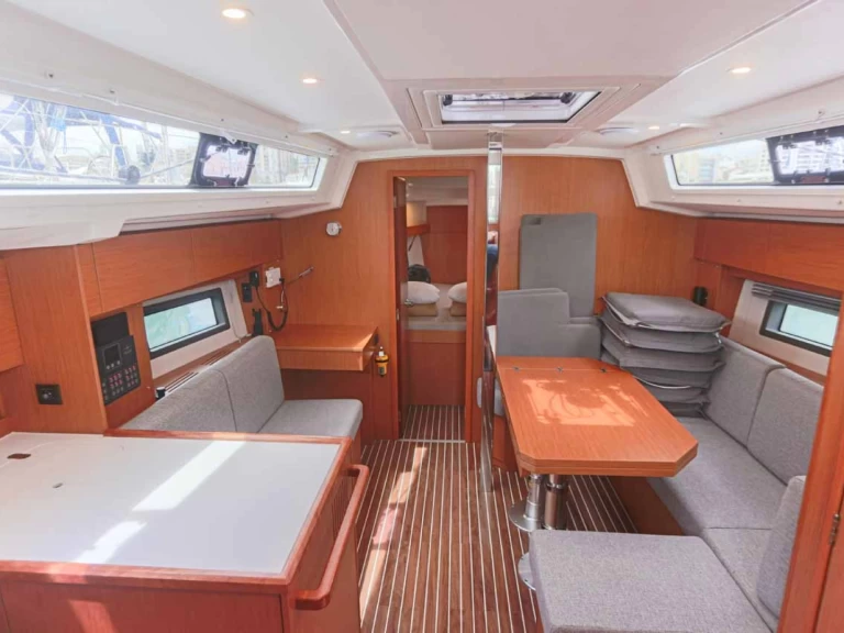 Noleggio barche Palma de Maiorca economico Bavaria C38