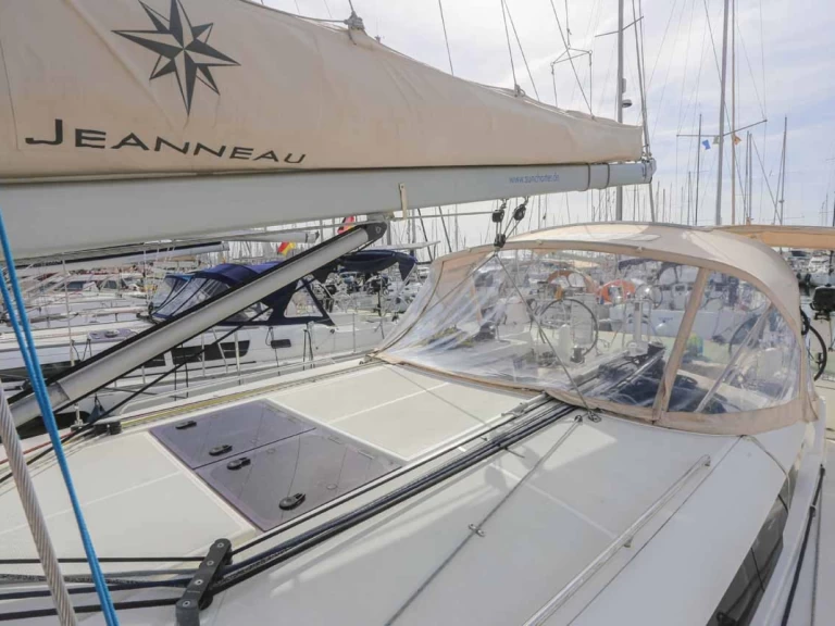Noleggio barche Jeanneau Sun Odyssey 440 a Palma de Maiorca su Samboat
