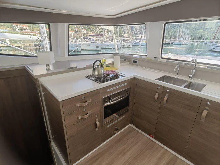 Noleggio barche Bali Bali 4.4 a Komolac su Samboat