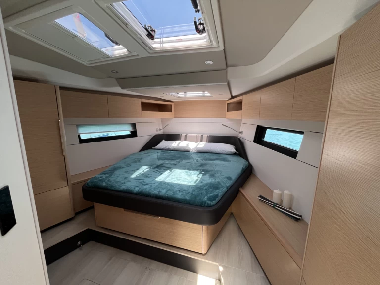 Hanse Hanse 460 - 4 cabine - 2 bagni - 10 posti letto da affittare a  Castiglioncello