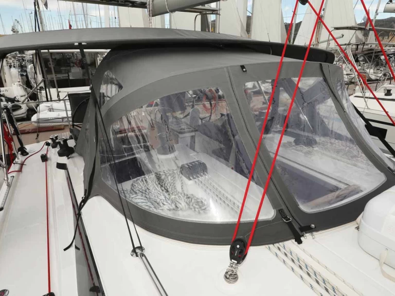 Noleggio barche Bavaria Bavaria C42 a Trogir su Samboat