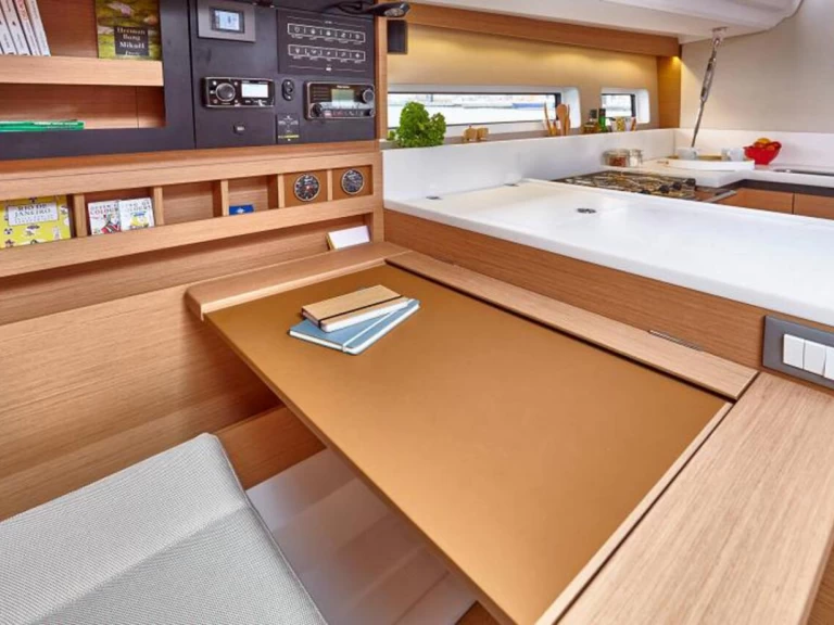 Noleggio Barca a vela con o senza skipper Jeanneau a Sant Antoni de Portmany