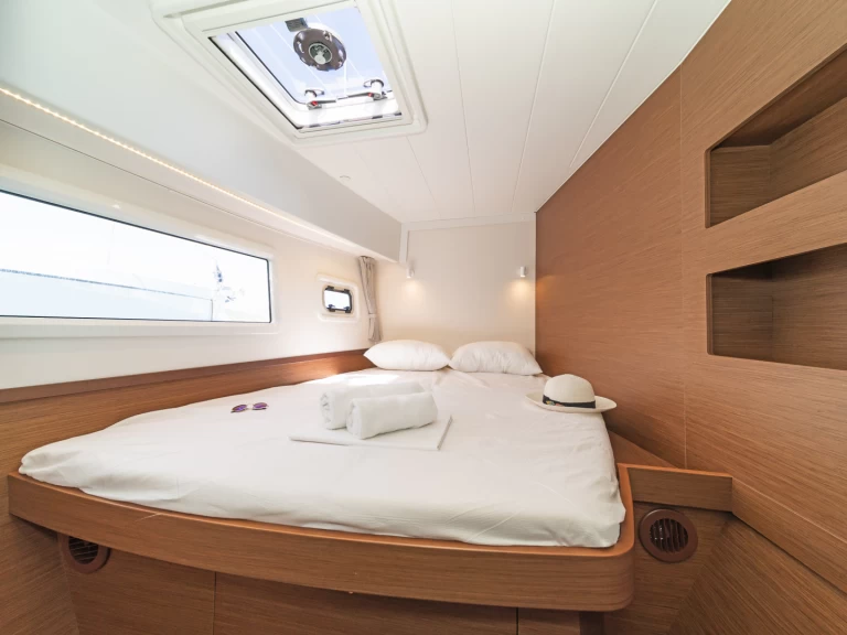 Noleggio barche Álimos economico Lagoon 42