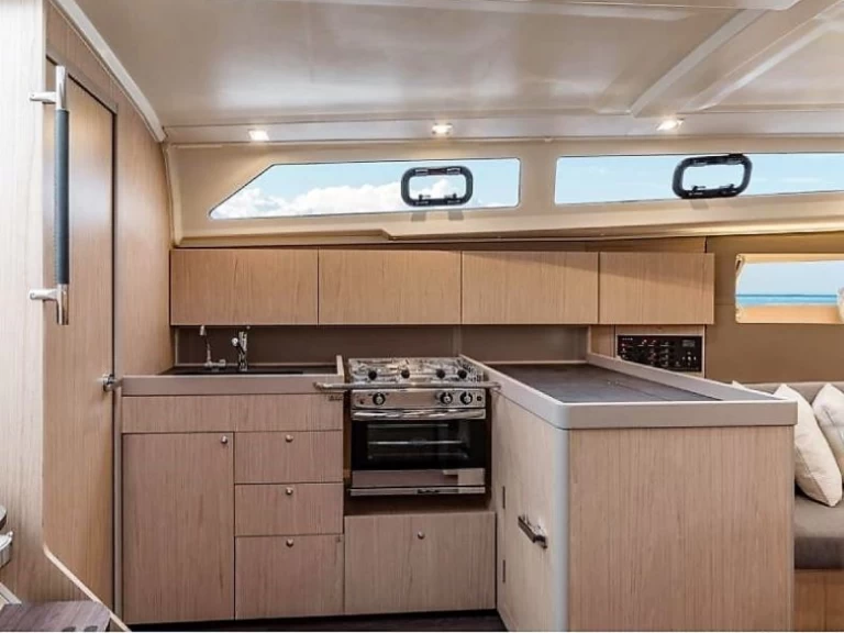 Bénéteau Oceanis 41.1 da affittare a  La Paz