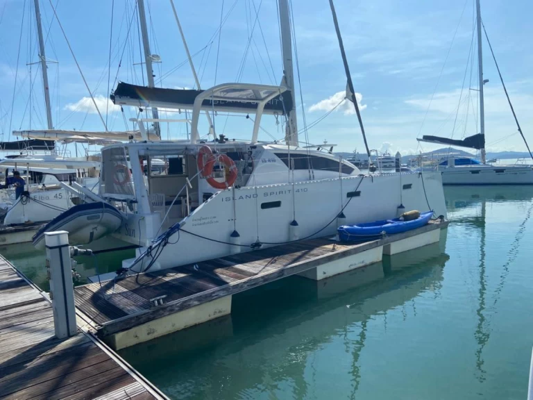 Catamarano a noleggio a Mai Khao al miglior prezzo