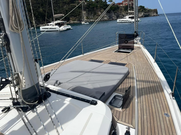 Noleggio Barca a vela con o senza skipper Bavaria a Castellammare di Stabia