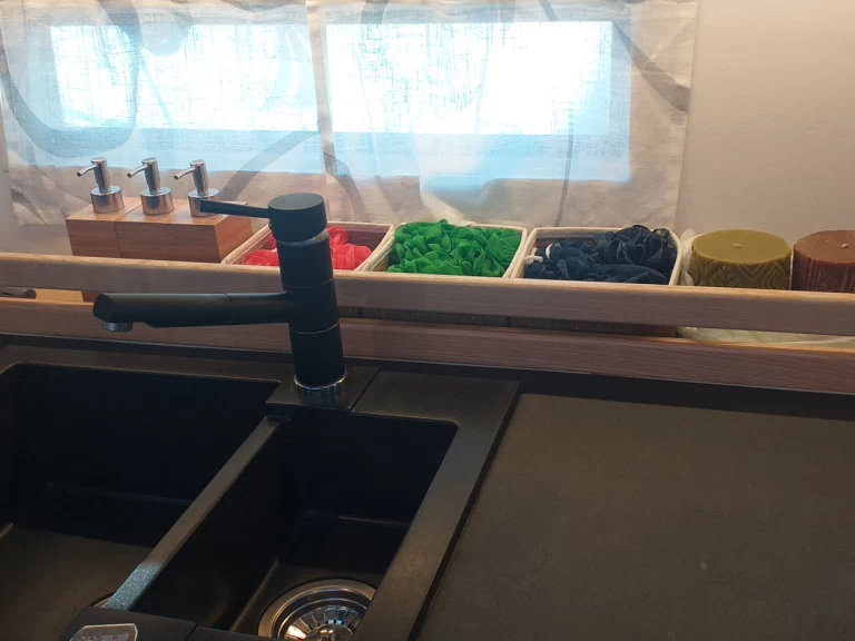 Noleggiare una D&D Yacht D&D Kufner 50 I. a Trogir