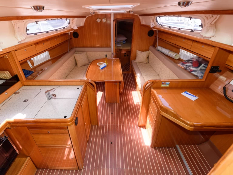 Noleggio Barca a vela Bavaria con patente nautica