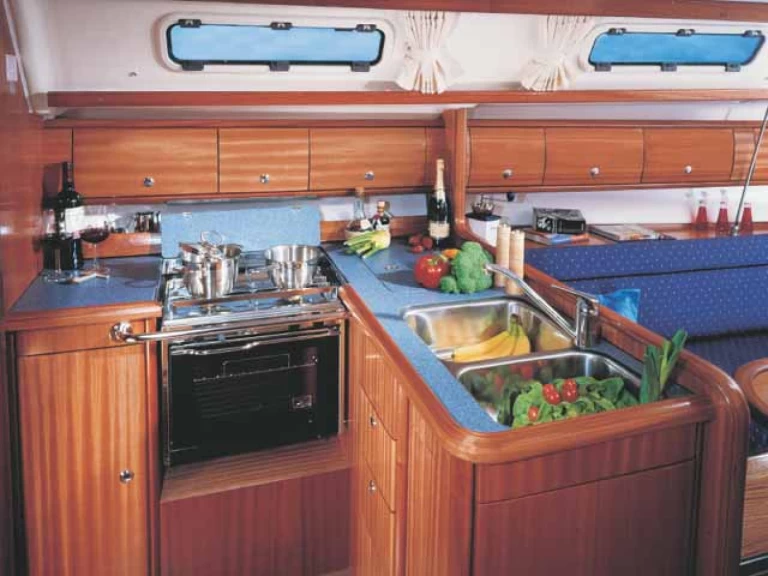 Barca a vela a noleggio a Trogir al miglior prezzo