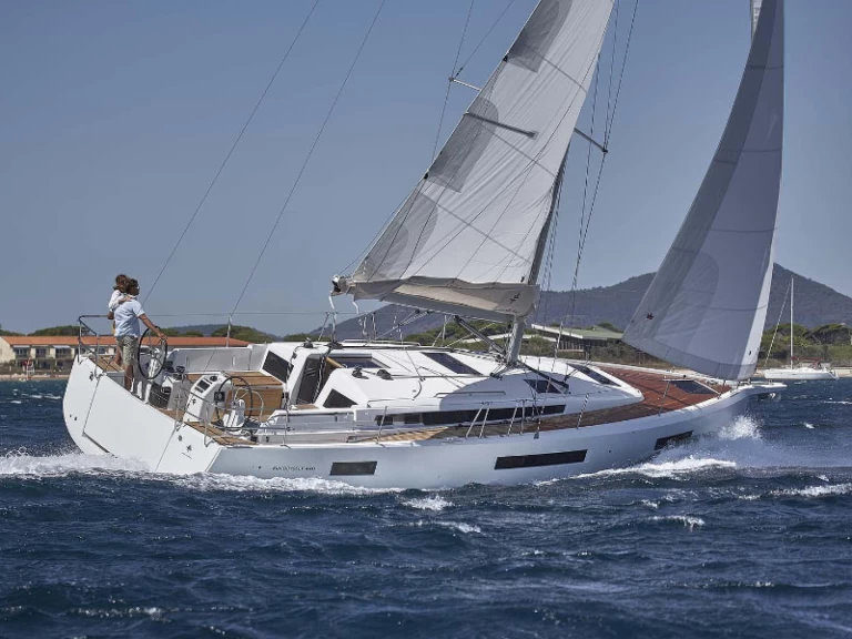 Jeanneau Sun Odyssey 440 da affittare a  Lefkáda