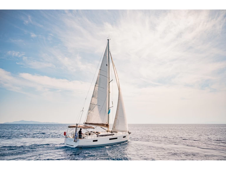 Noleggio Barca a vela a Álimos – Jeanneau Sun Odyssey 440