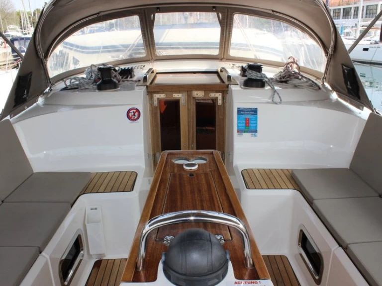 Noleggio Barca a vela a Jezera – Bavaria Cruiser 46