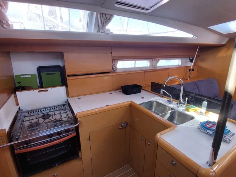 Noleggio barche Jeanneau Jeanneau 53 a San Miguel De Abona su Samboat