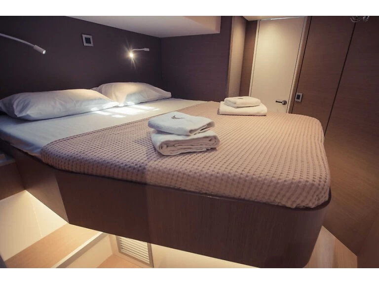 Catamarano a noleggio a Préveza al miglior prezzo