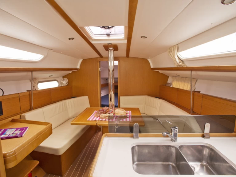 Noleggio a Deme of Volos – Jeanneau Sun Odyssey 36i su SamBoat