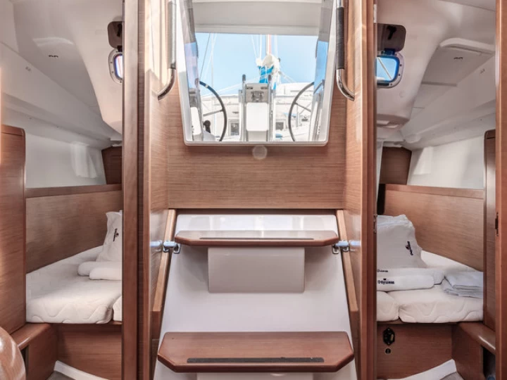 Jeanneau Sun Odyssey 349 da affittare a  Gouviá