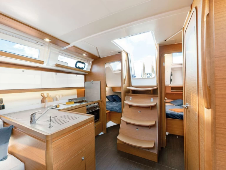 Noleggio barche Dufour Dufour 390 a Parham Town su Samboat