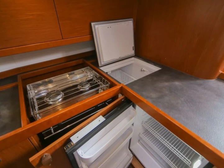 Barca a vela a noleggio a Seget Donji al miglior prezzo