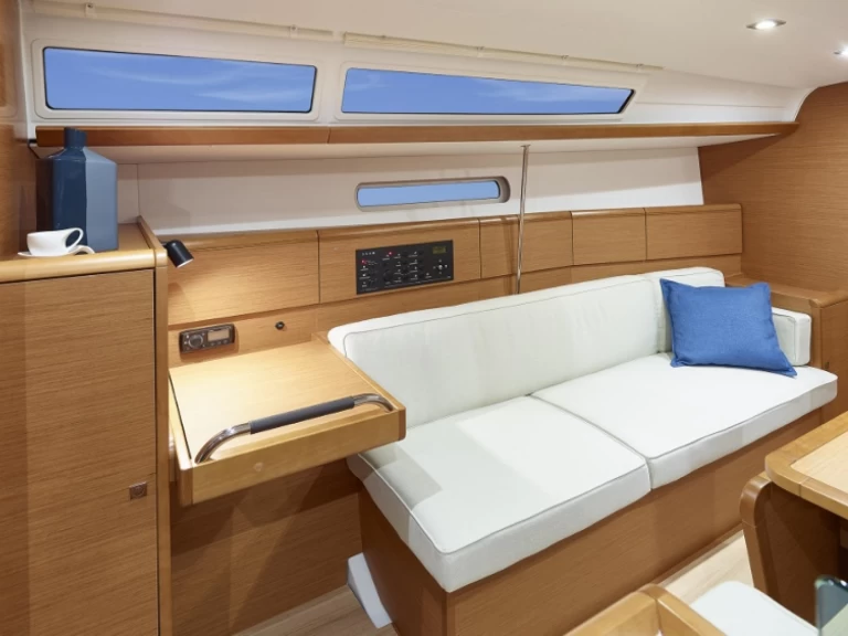 Noleggio barche Fethiye economico Sun Odyssey 389