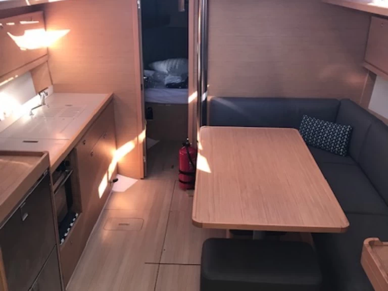 Noleggio Barca a vela Dufour con patente nautica