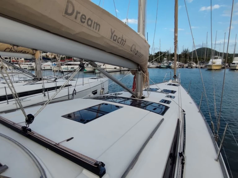 Dufour Dufour 520 Grand Large da affittare a  Le Marin