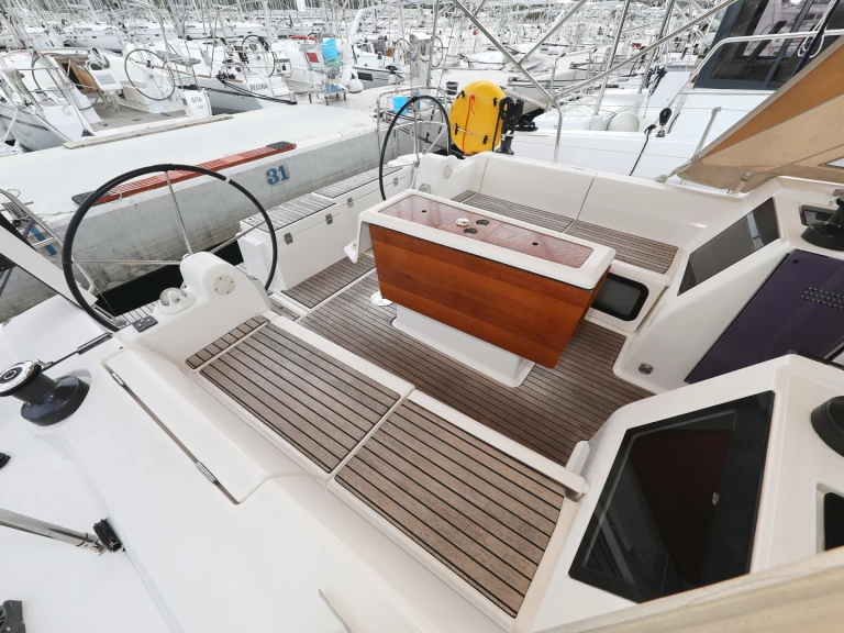 Noleggio Barca a vela Dufour con patente nautica