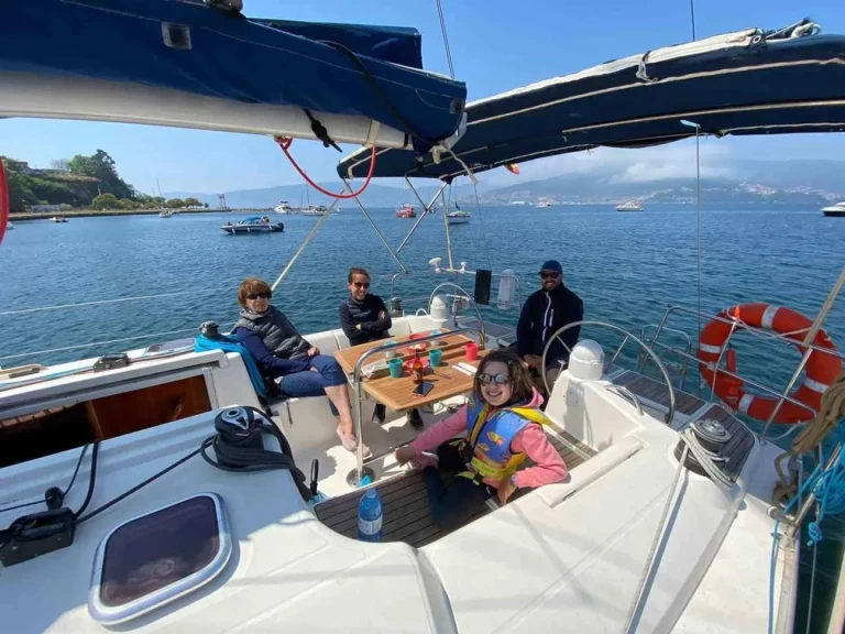 Noleggio barche Dufour Dufour 385 Grand Large a Portimão su Samboat