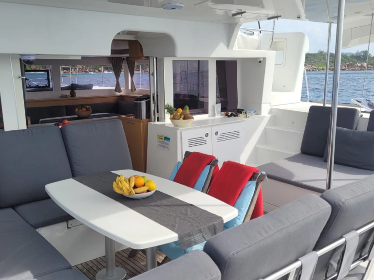 Noleggiare una Lagoon Lagoon 450 F a Zanzibar