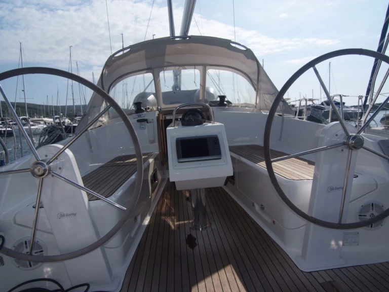 Noleggio Barca a vela a Punat – Bavaria Cruiser 37
