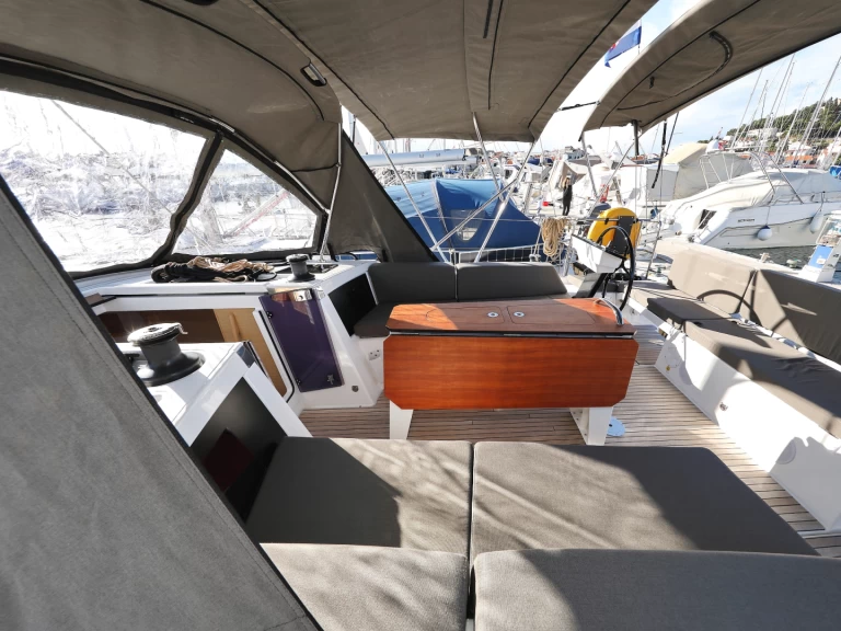 Dufour Dufour 41 da affittare a  Tribunj