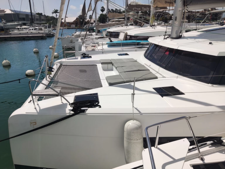 Noleggio a Bas du Fort – Fountaine Pajot Astrea 42 su SamBoat