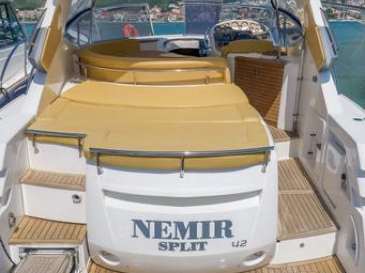 Noleggio Barca a motore a Spalato – Sessa Marine C42