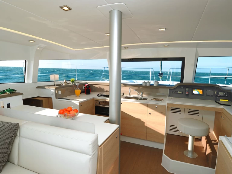 Noleggio Catamarano a Palaióchora – Bali Bali 4.1