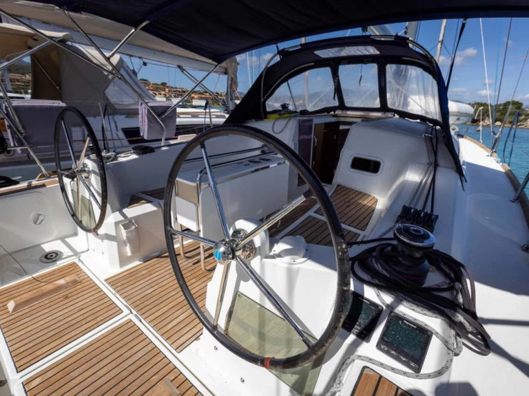 Noleggio Barca a vela a Golfo Aranci – Jeanneau Sun Odyssey 349
